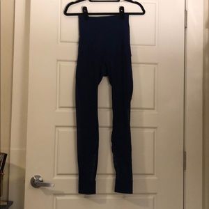 Basically new navy blue Lululemon leggings
